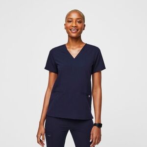 FIGS Casma Three-Pocket Scrub Top